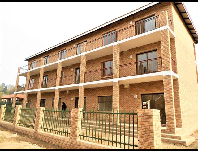2 BEDROOM FLAT TO LET IN HOWICK CENTRAL